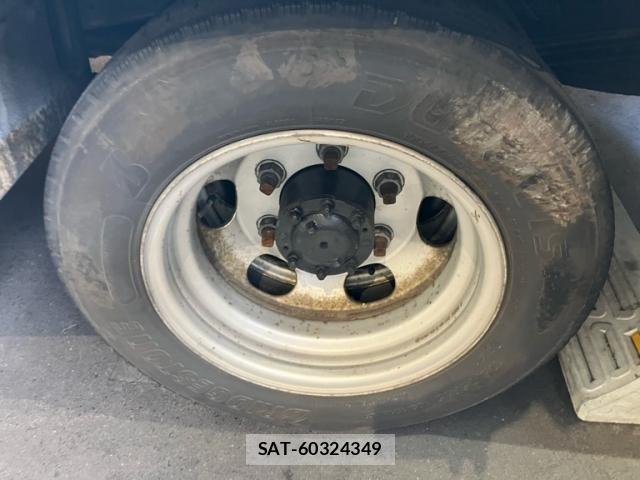 Toyota PORTE 2002-08 8247004-7