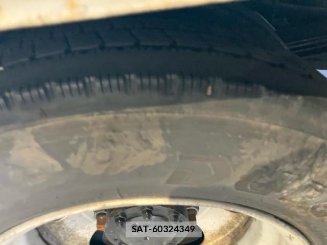 Toyota PORTE 2002-08 8247004-8