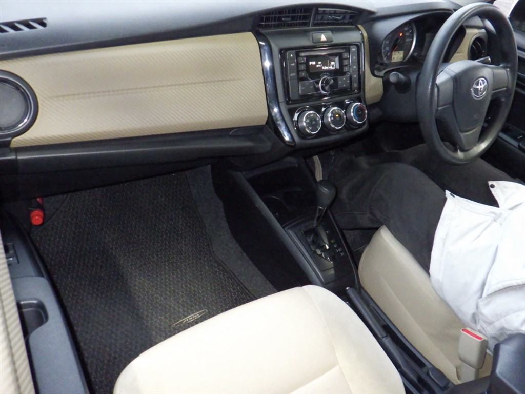 Toyota COROLLA AXIO 2014 1497623-2