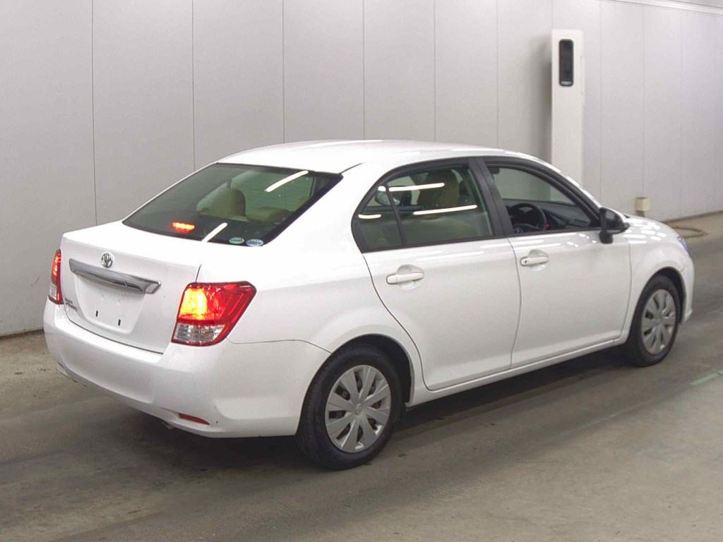 Toyota COROLLA AXIO 2014 1497623-4