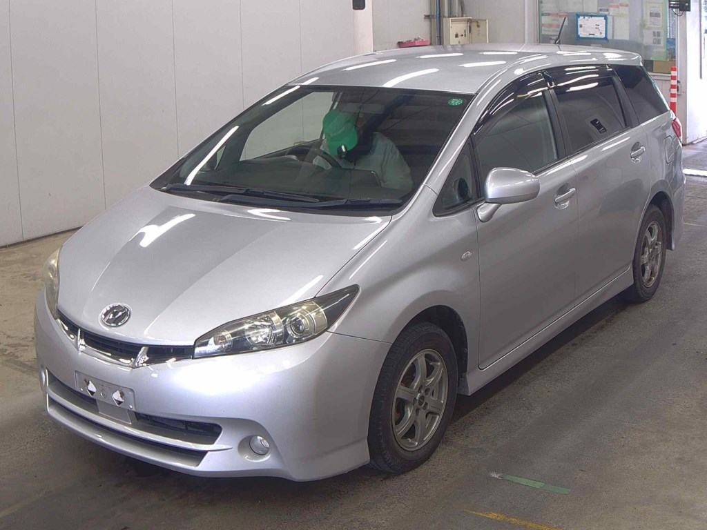 Toyota WISH 2011 1514770-3