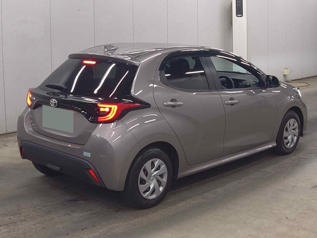Toyota YARIS 2023 1530547-4