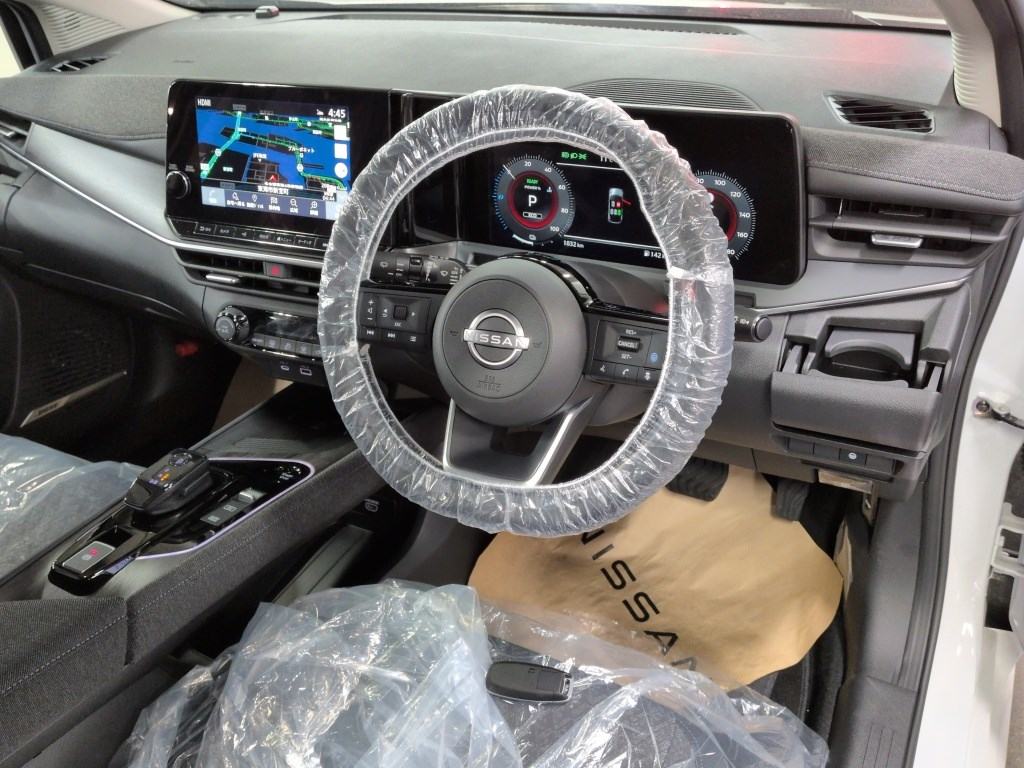 Nissan AURA 2025 1692009-2