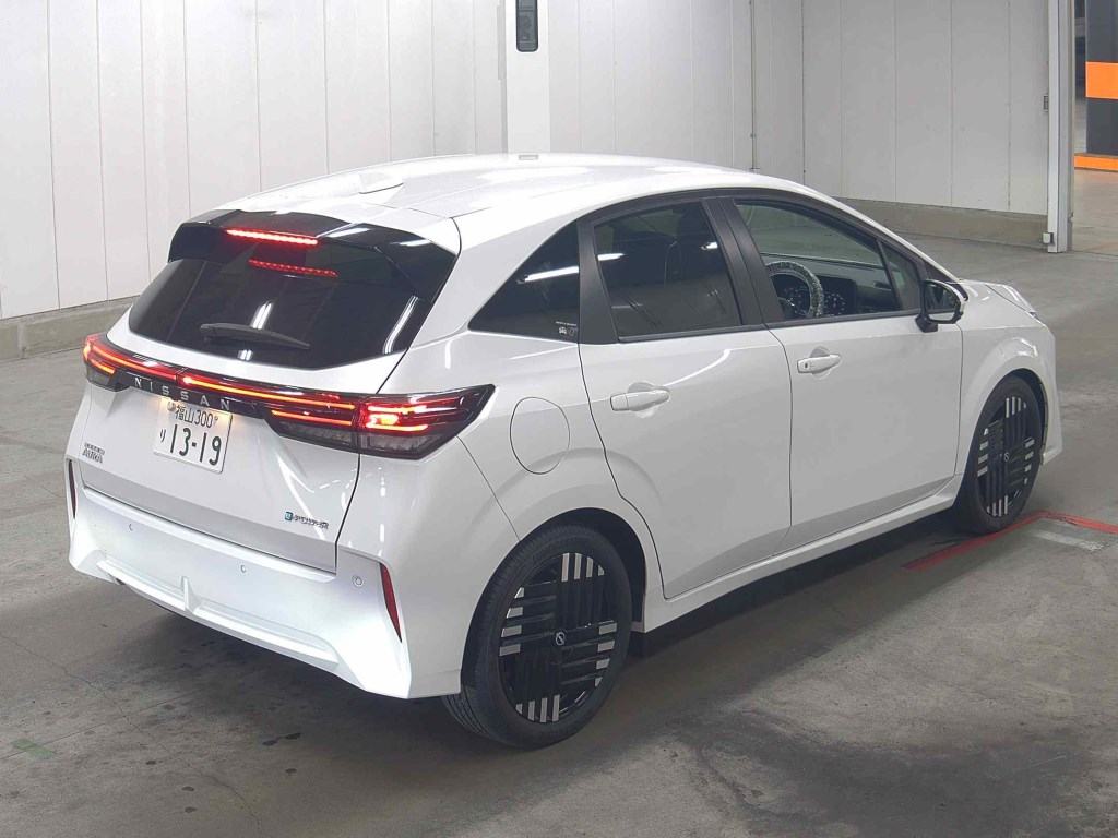 Nissan AURA 2025 1692009-4