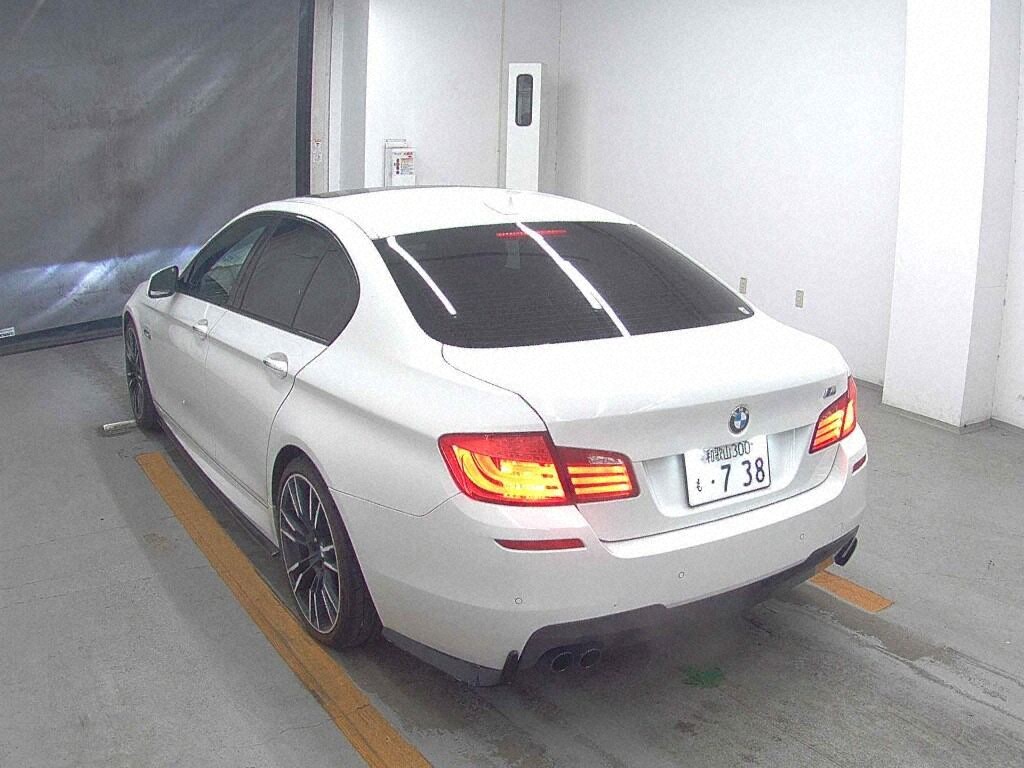 Bmw 5 SERIES 2011 1837306-1