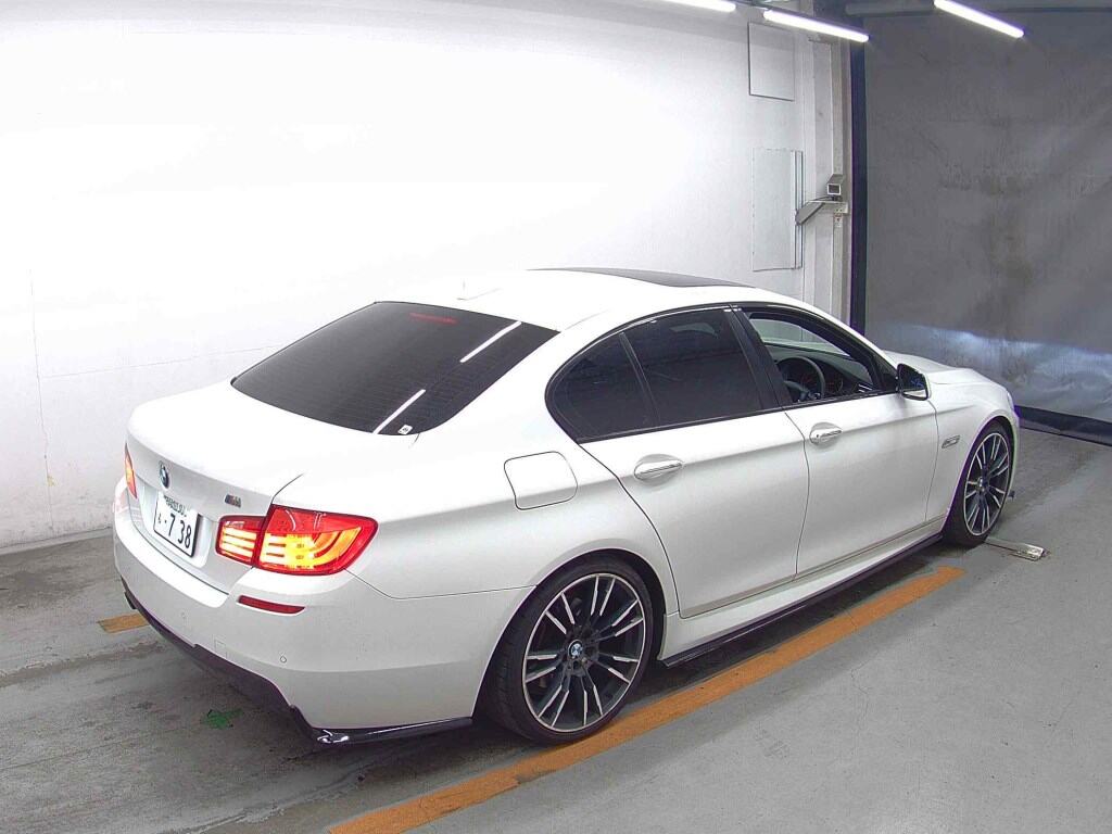 Bmw 5 SERIES 2011 1837306-4