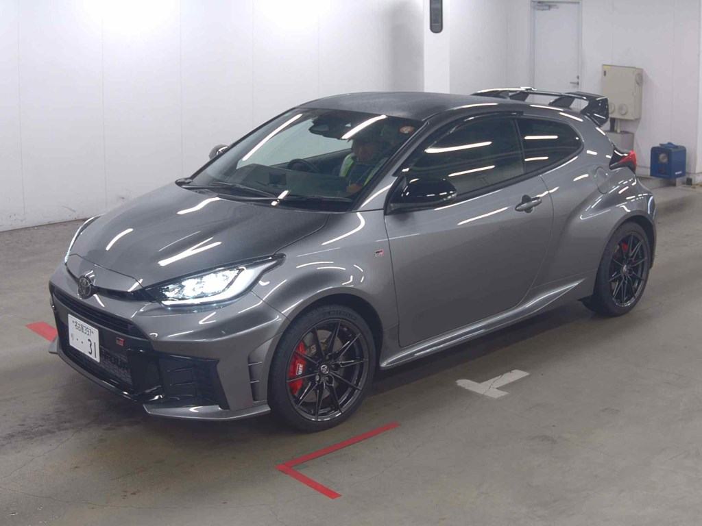 Toyota YARIS 2025 1951817-3