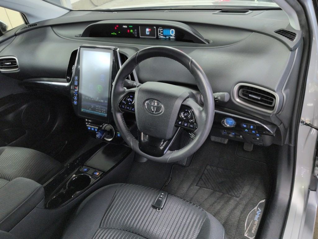 Toyota PRIUS PHV 2021 2130224-2