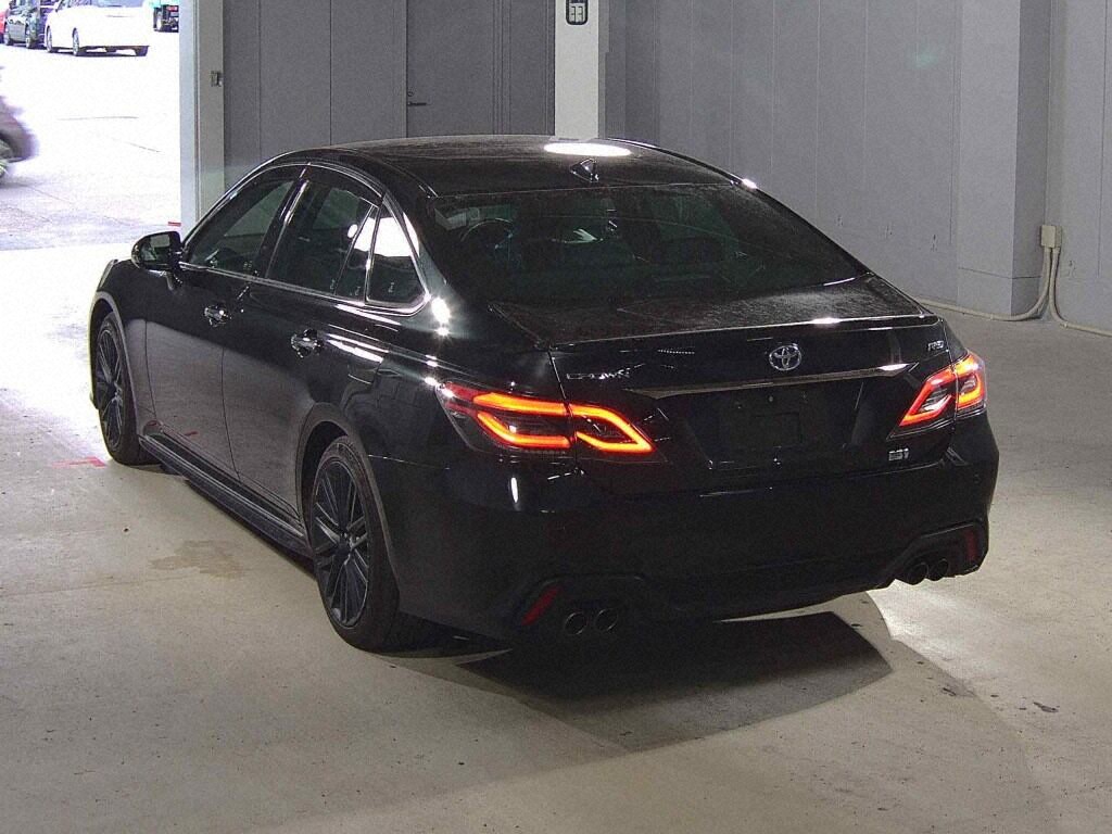 Toyota CROWN HYBRID 2022 2167091-1