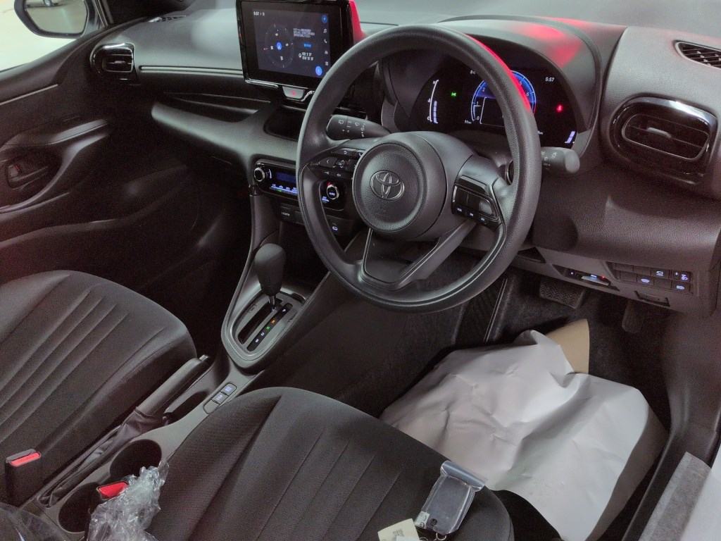 Toyota YARIS 2026 2235729-2