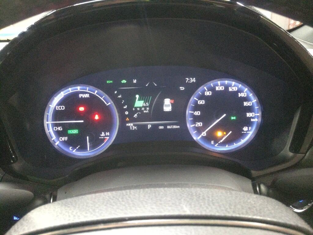Toyota CROWN HYBRID 2022 2379796-5