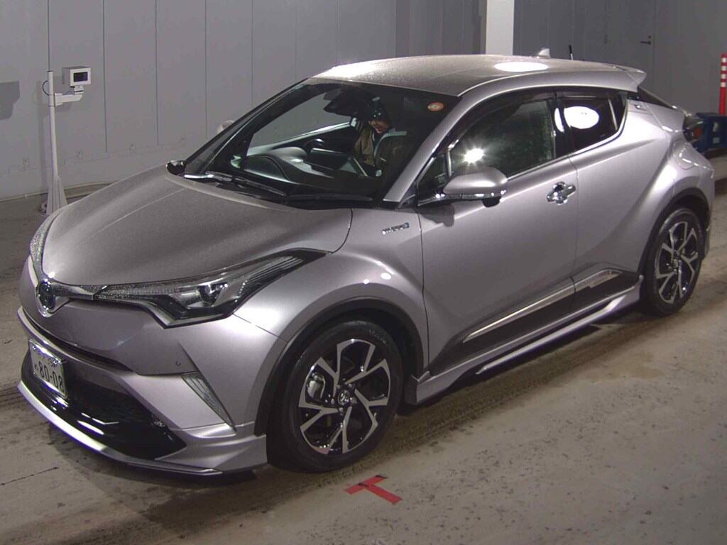 Toyota C-HR 2018 3933097-3