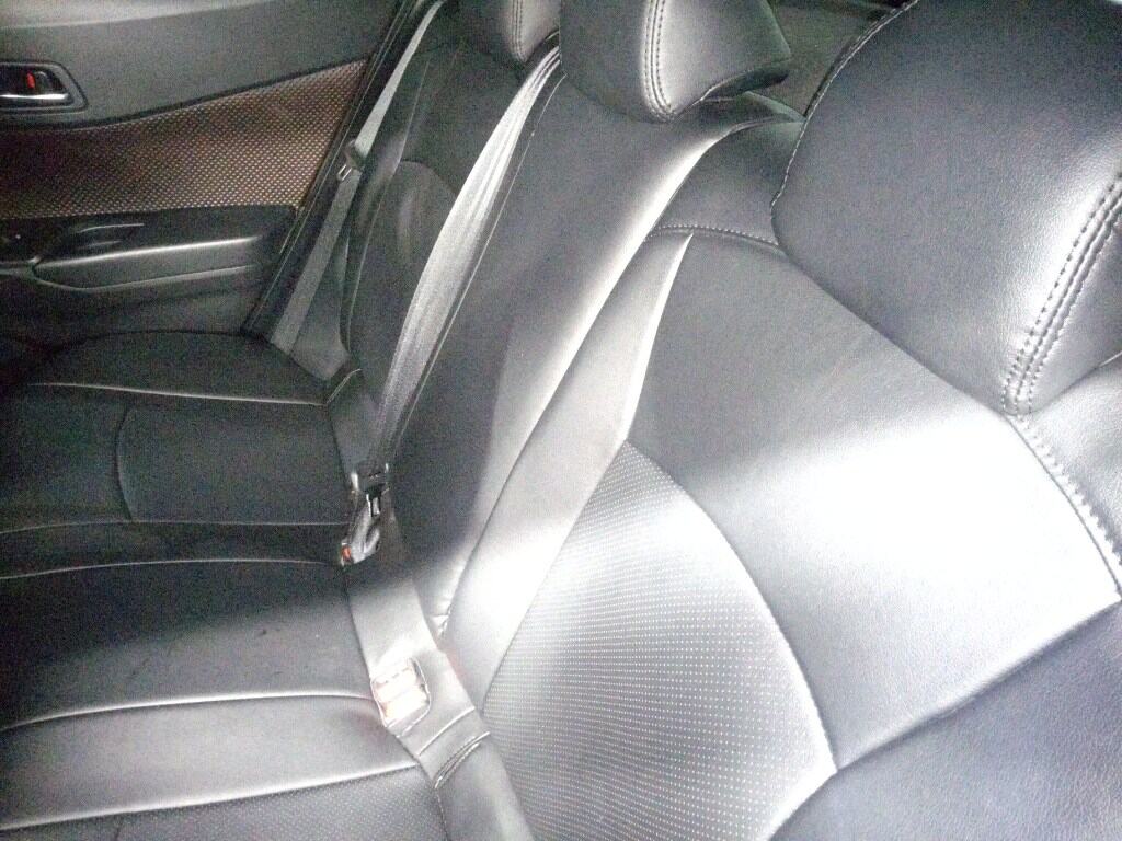 Toyota C-HR 2018 3933097-5