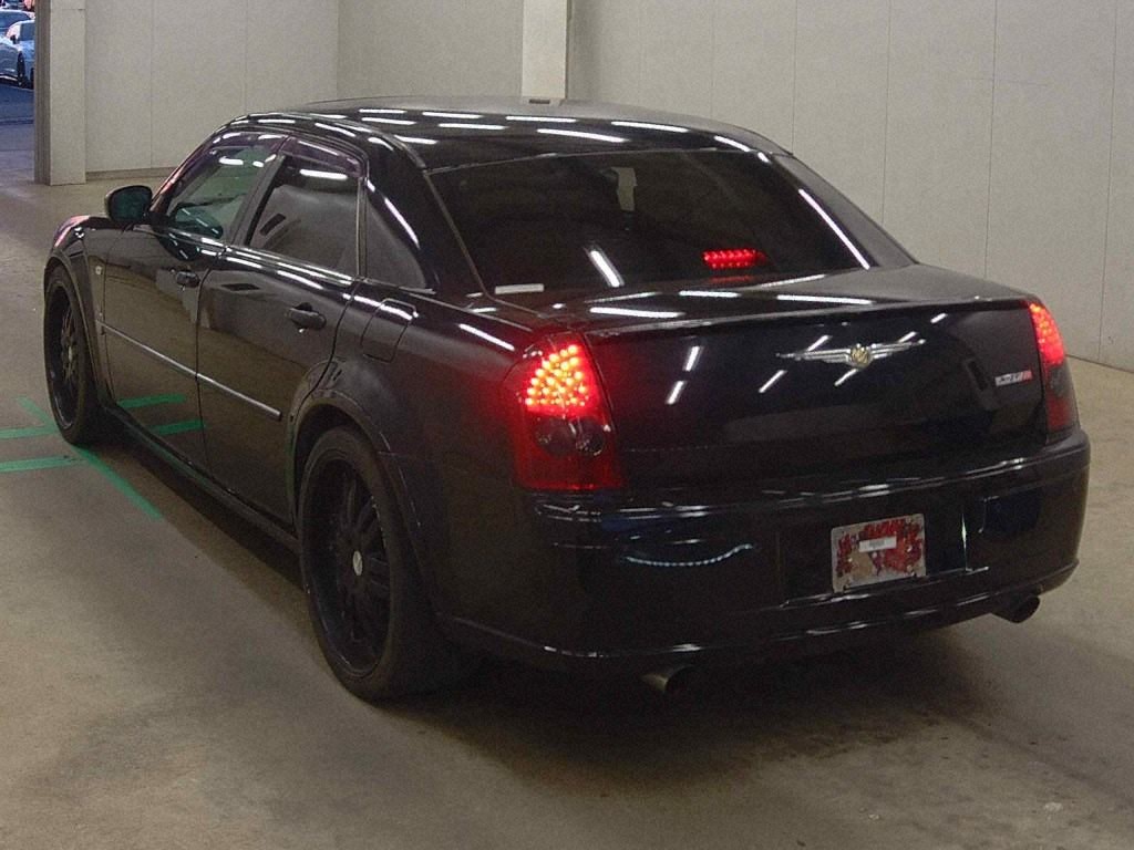 Chrysler 300C 2007 6880081-1