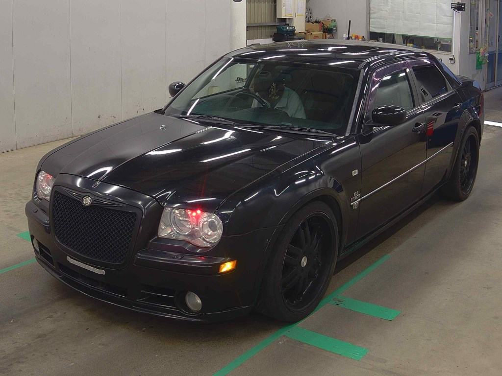 Chrysler 300C 2007 6880081-3