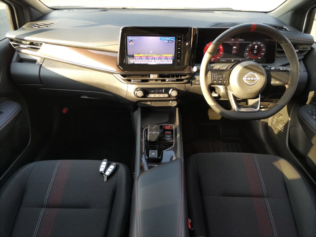 Nissan AURA 2023 6878446-2