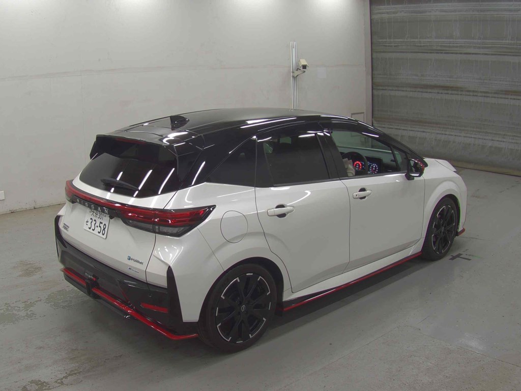 Nissan AURA 2023 6878446-4