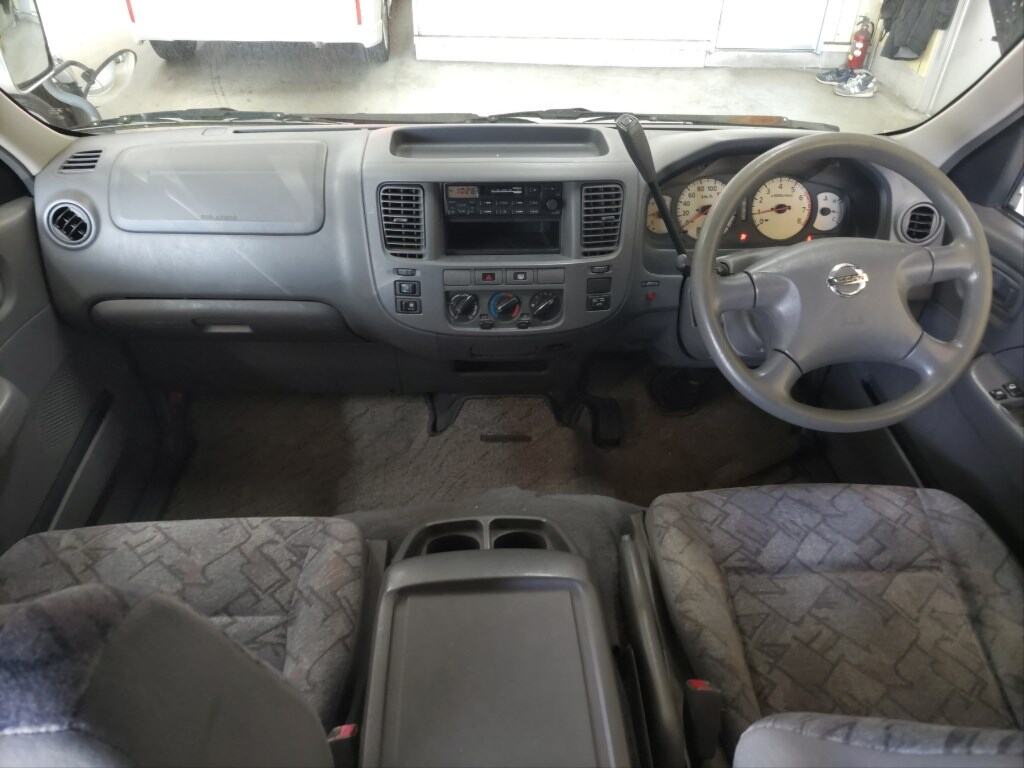 Nissan CARAVAN COACH 2001 6875431-2
