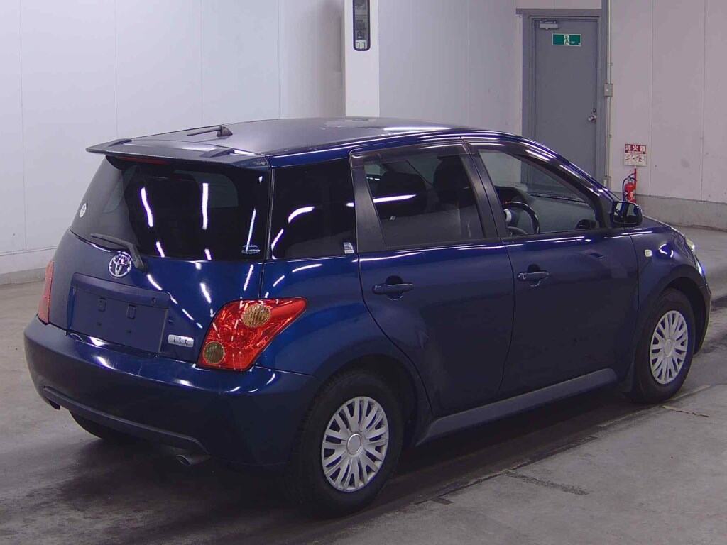 Toyota IST 2002 6876230-4