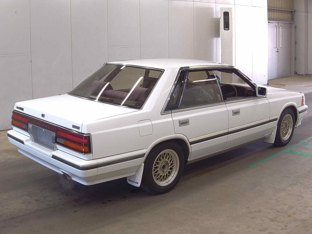 Nissan LAUREL 1987 6875854-4