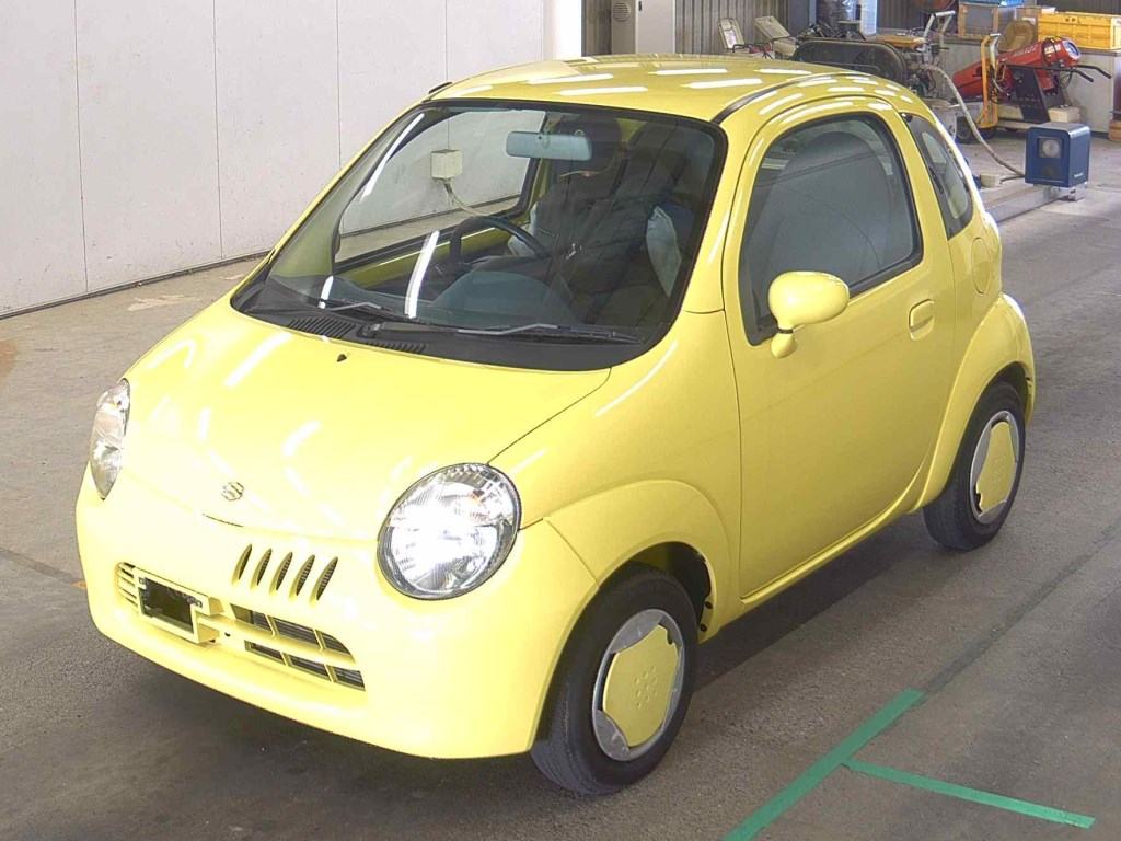 Suzuki TWIN 2003 6878982-3