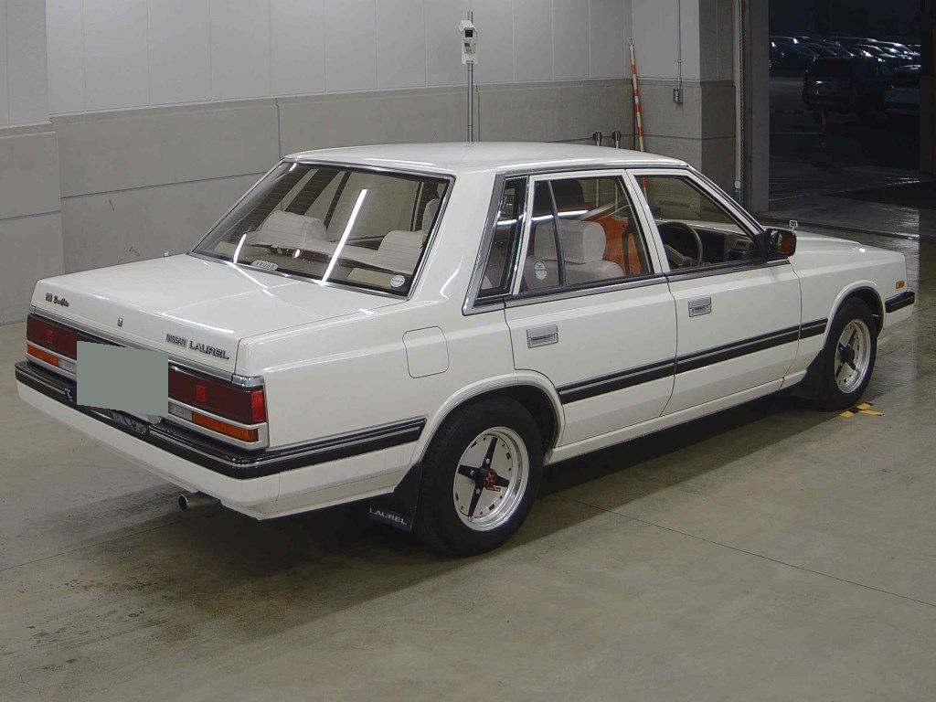 Nissan LAUREL 1985 6896039-4