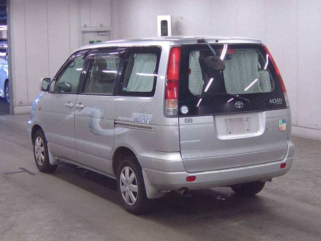 Toyota LITEACE NOAH 2001 6912651-1
