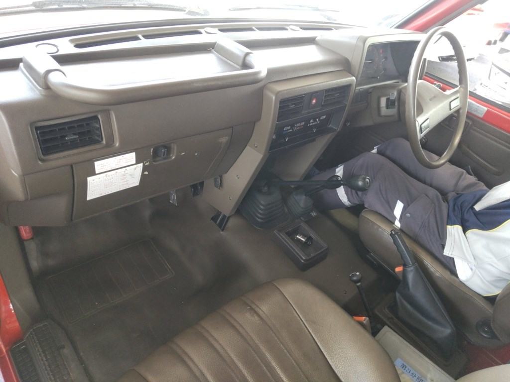 Nissan SAFARI 1991 6916991-2