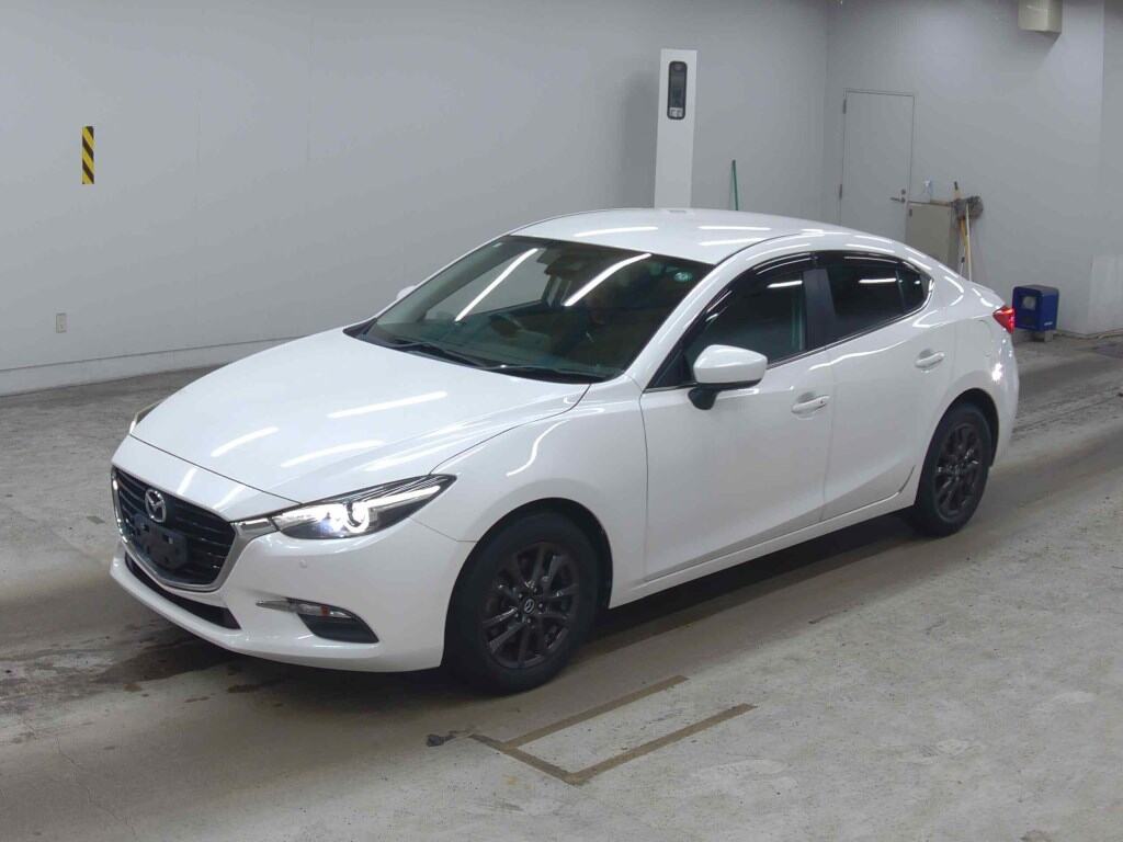Mazda AXELA HYBRID 2017 6947360-3