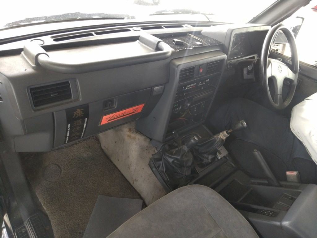 Nissan SAFARI 1992 6932744-2