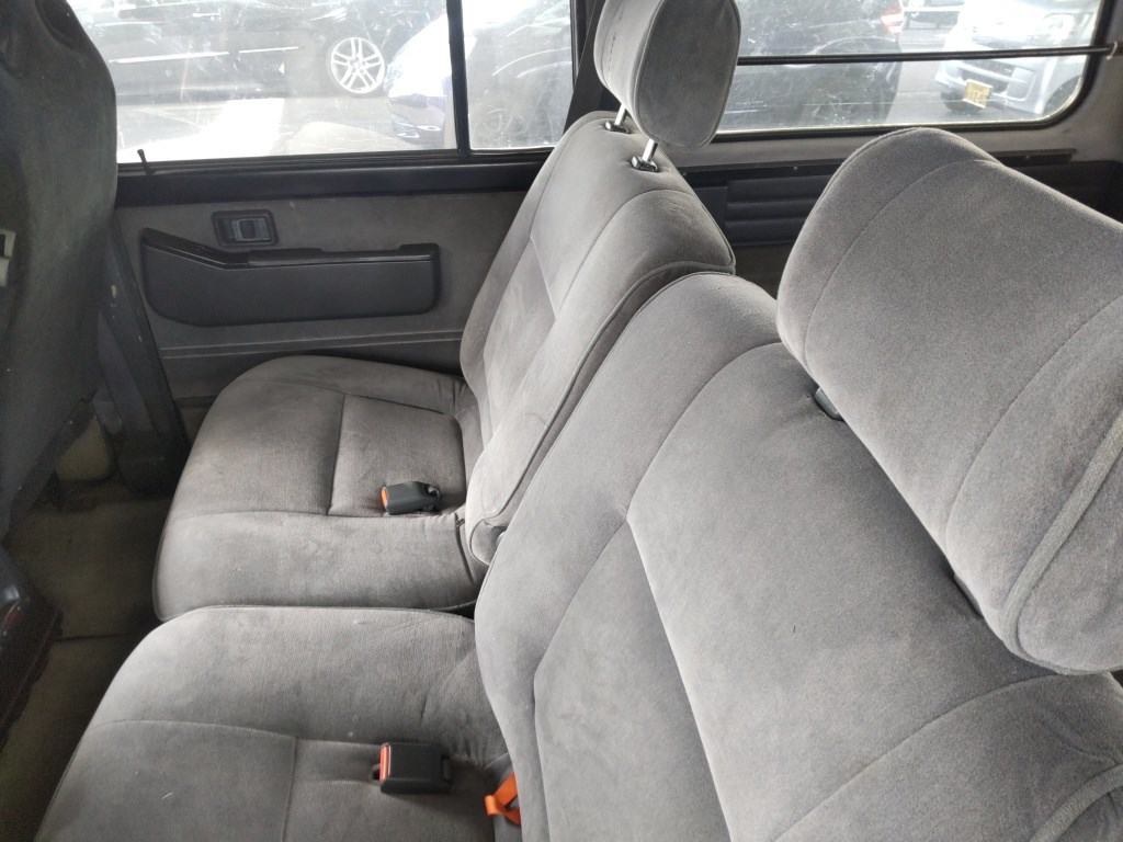 Nissan SAFARI 1992 6932744-5