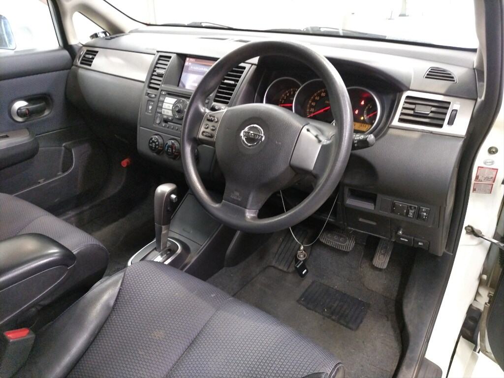 Nissan TIIDA 2005 6952621-2