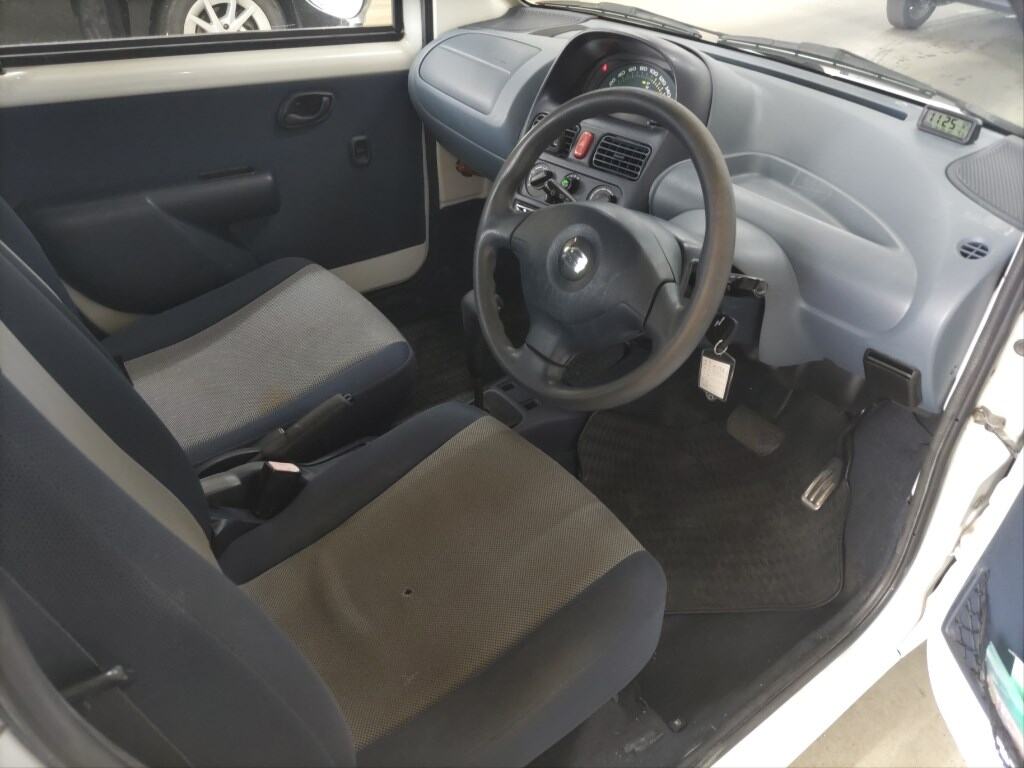Suzuki TWIN 2003 6932204-2
