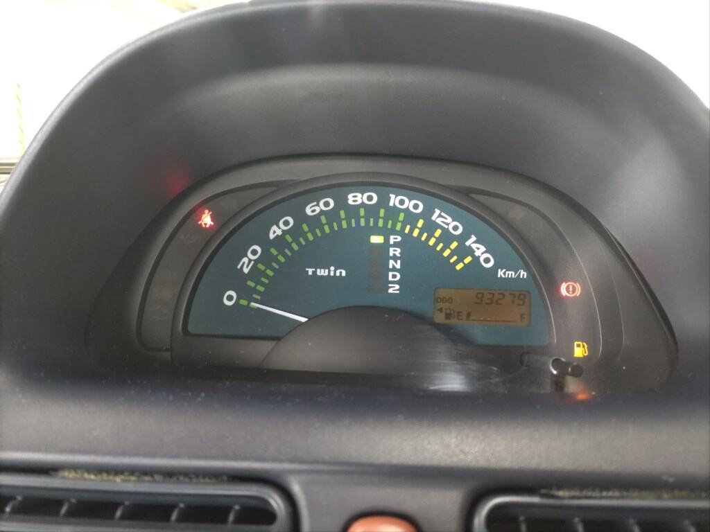 Suzuki TWIN 2003 6932204-5