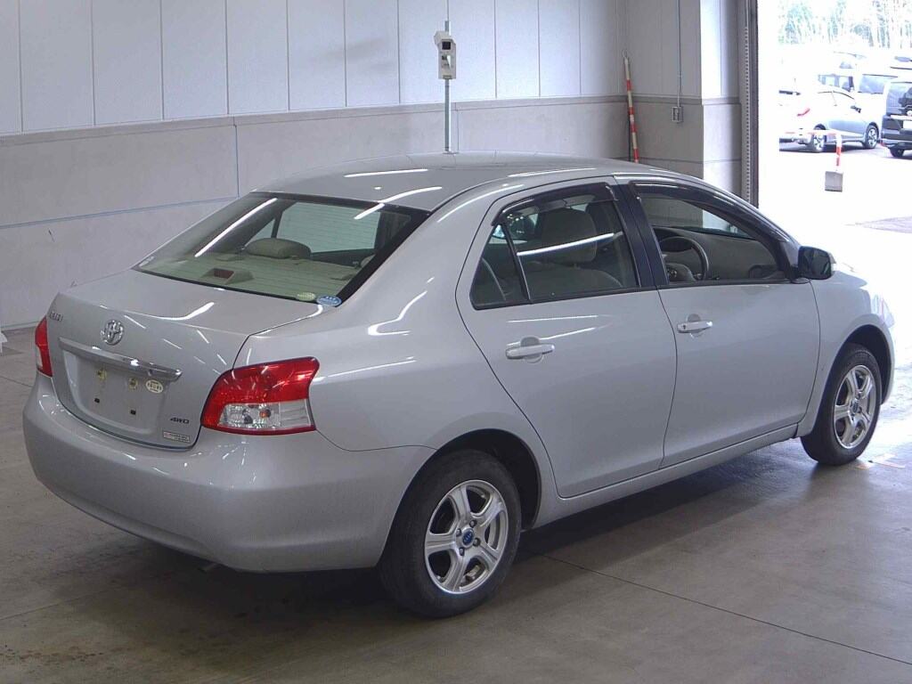 Toyota BELTA 2010 6953718-4