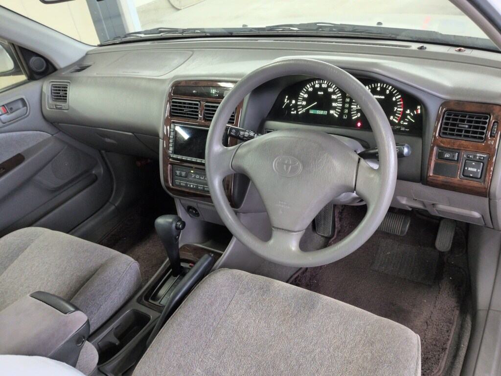 Toyota CORONA PREMIO 2000 6956567-2
