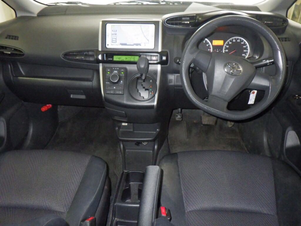 Toyota WISH 2013 6957892-2