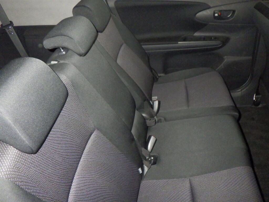Toyota WISH 2013 6957892-5