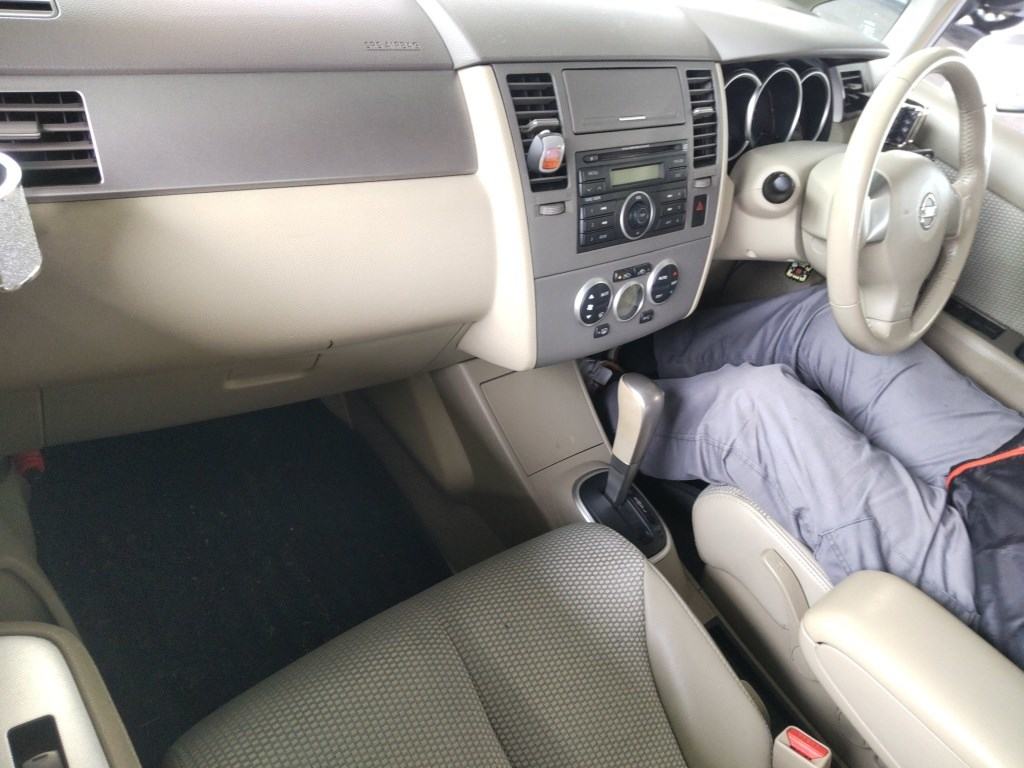 Nissan TIIDA 2006 6980963-2