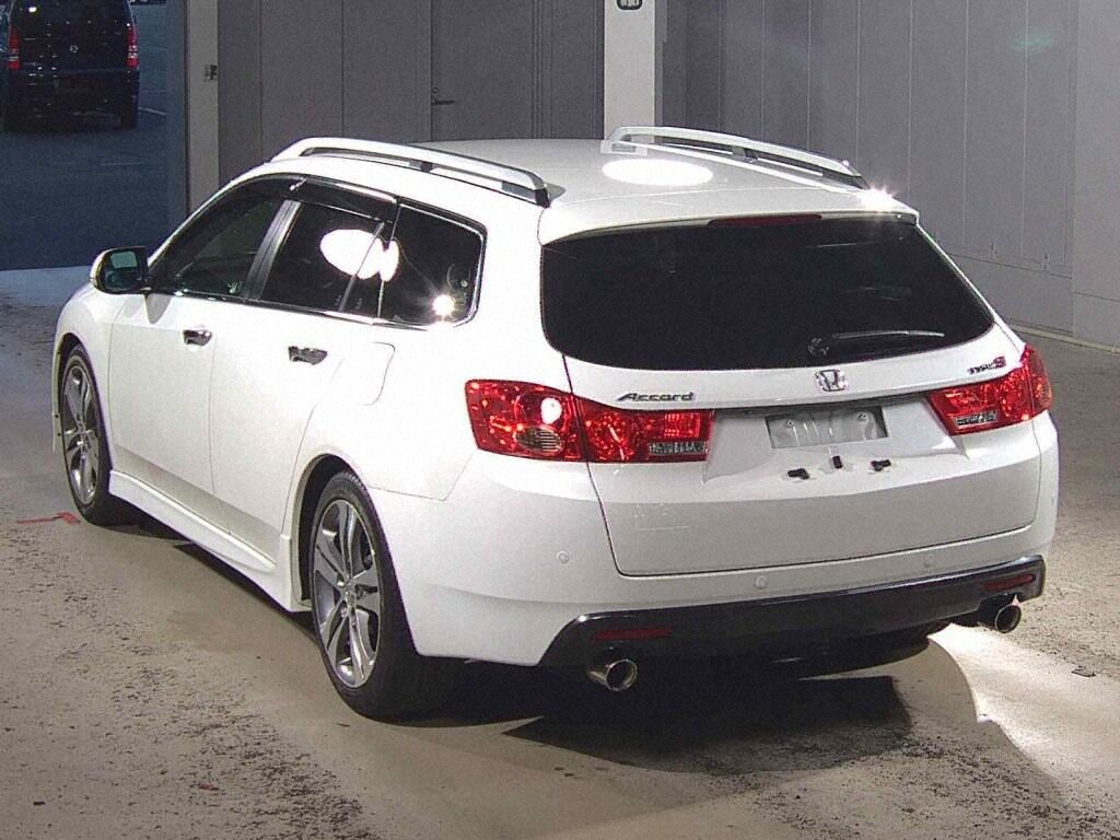 Honda ACCORD TOURER 2013 7014470-1