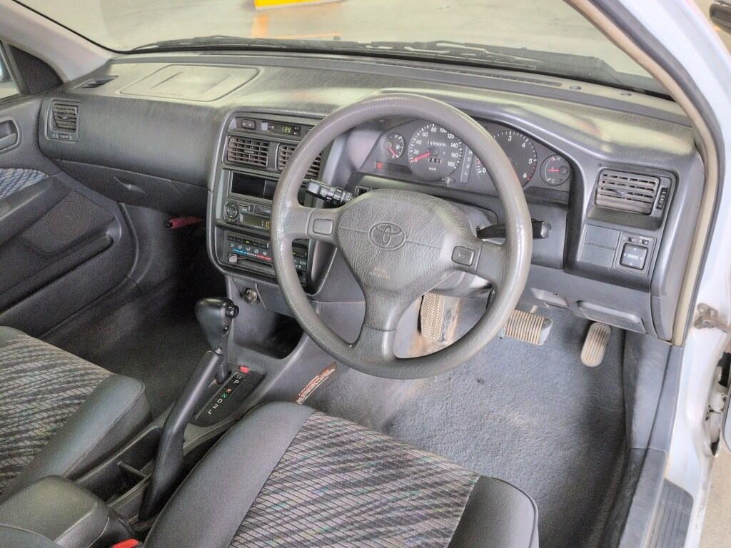 Toyota CORONA PREMIO 1996 7009194-2