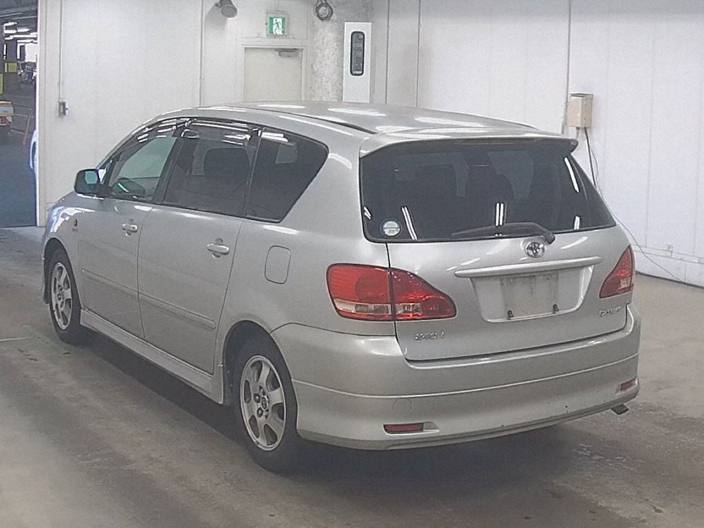 Toyota IPSUM 2002 7005407-1
