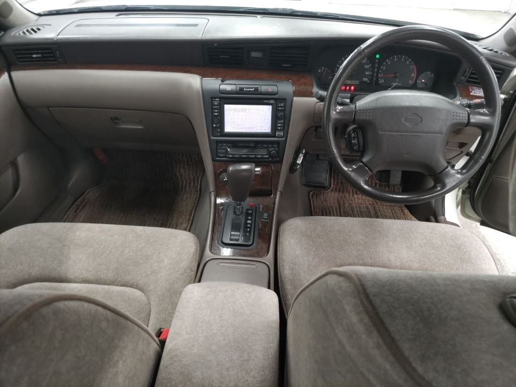 Nissan LAUREL 1999 7010705-2