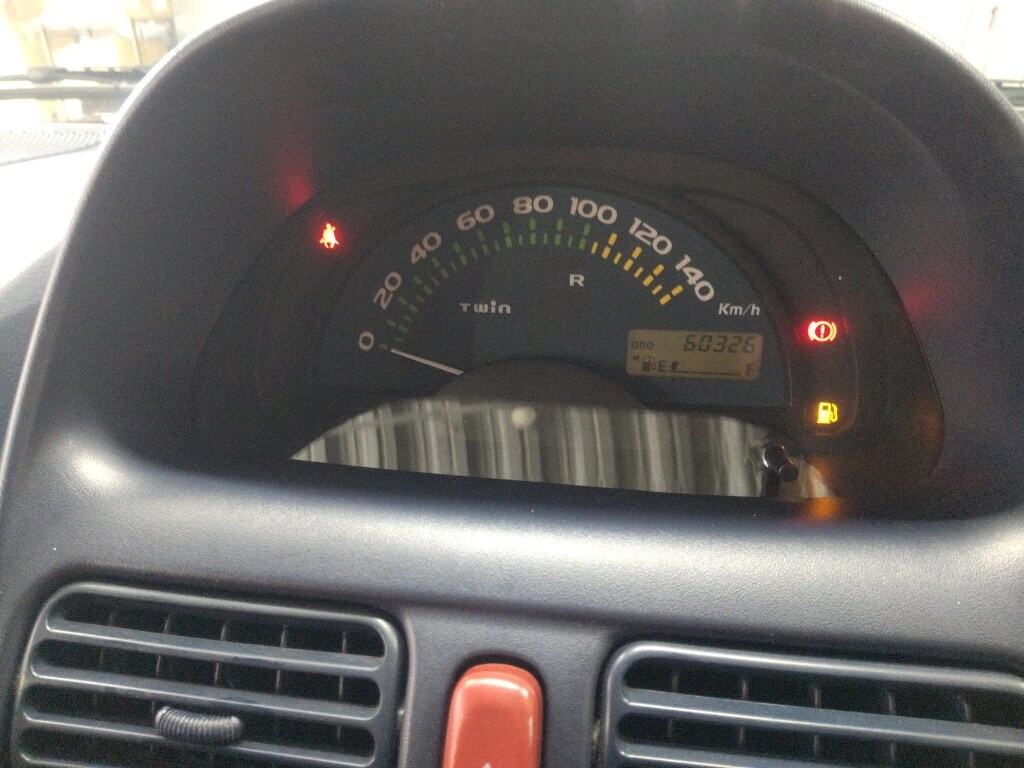 Suzuki TWIN 2003 7005714-5