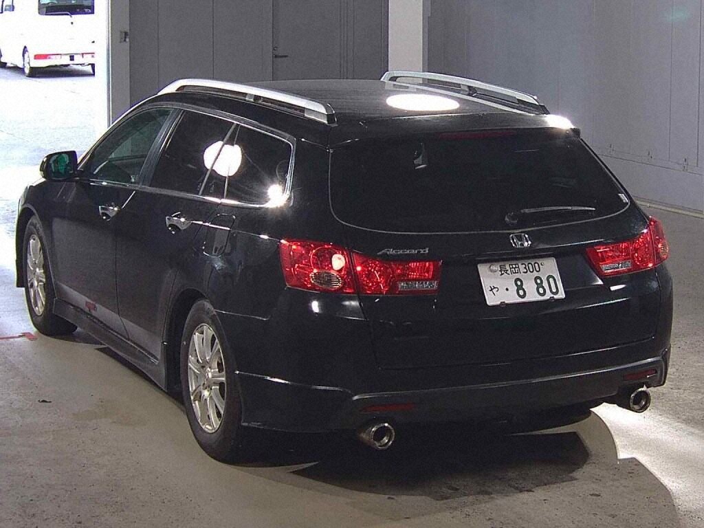 Honda ACCORD TOURER 2010 7031560-1