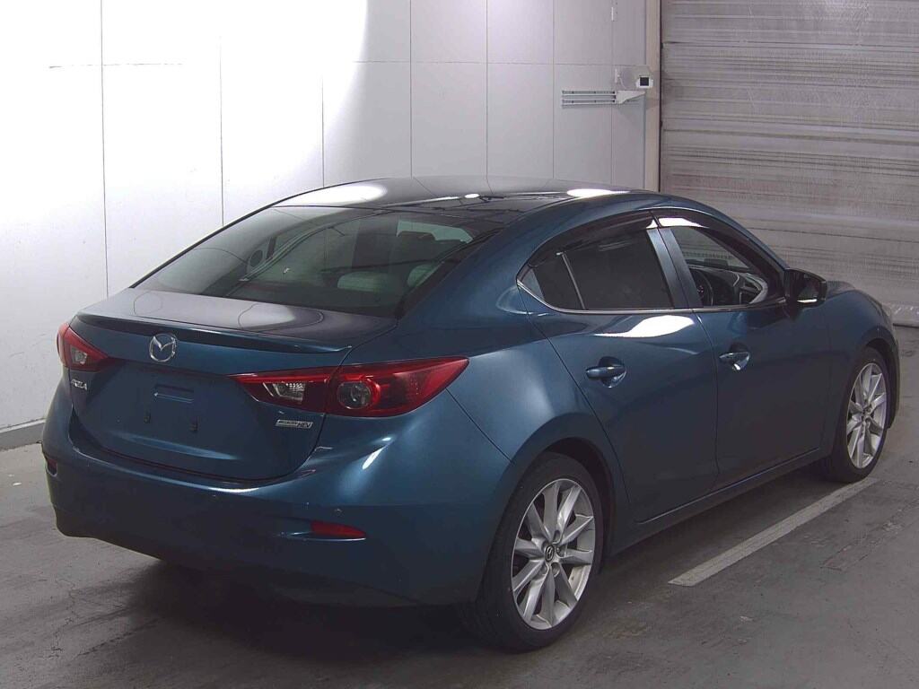 Mazda AXELA HYBRID 2017 7052416-4