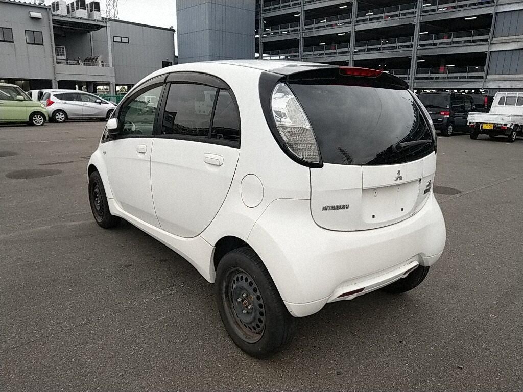Mitsubishi I-MIEV 2010 7037301-1