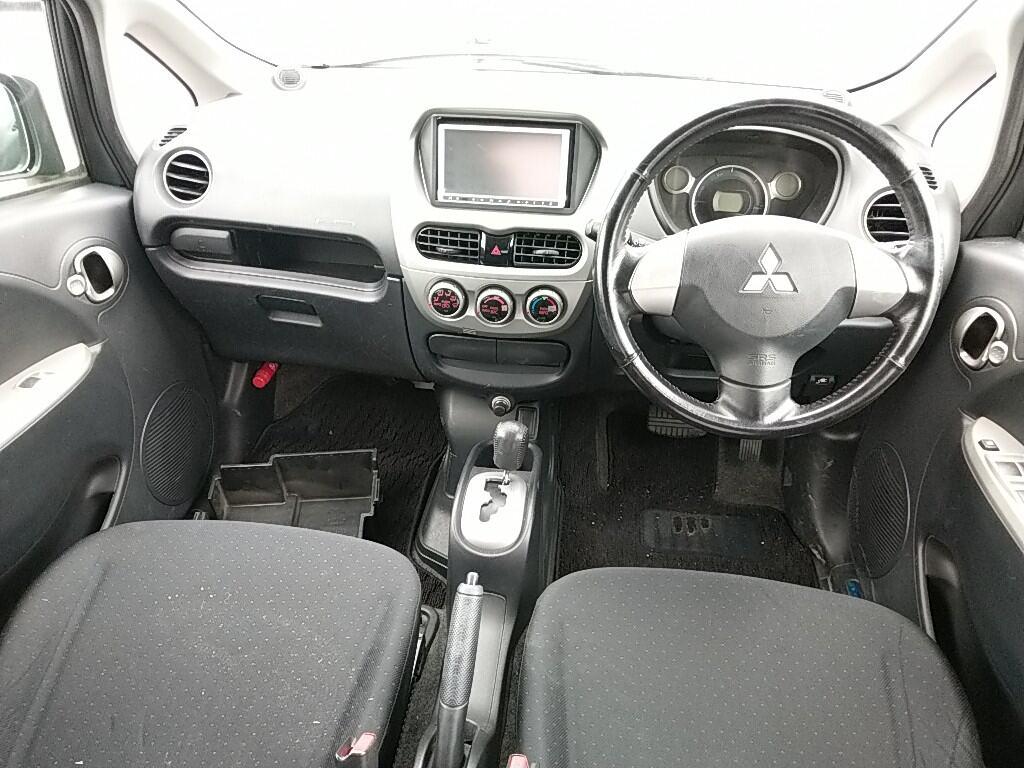 Mitsubishi I-MIEV 2010 7037301-2