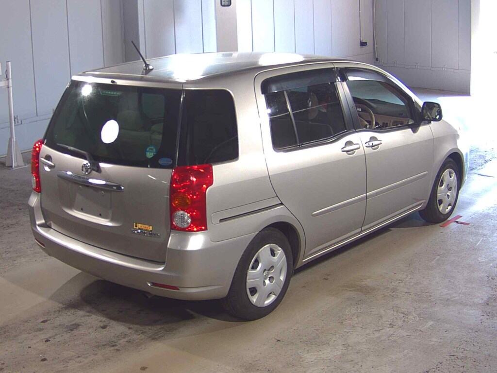 Toyota RAUM 2003 7034975-4