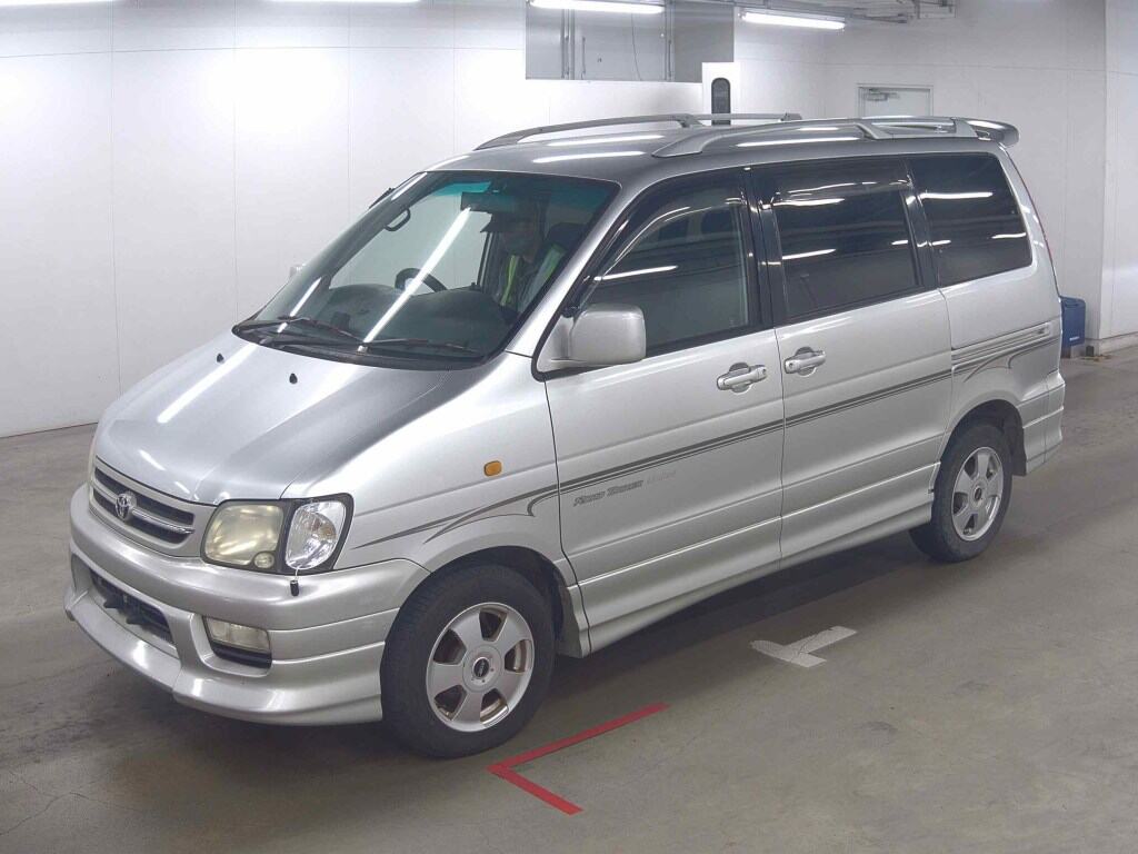 Toyota TOWNACE NOAH 2000 7048174-3